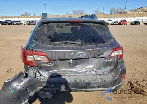 2015 Subaru Outback 2.5I Premium z USA, uszkodzony, nr VIN 4S4BSBECXF3253105